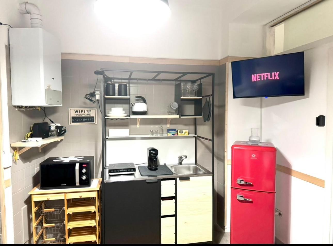Monacos And Food Appartement Napels